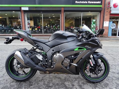 Is it enough to trouble the superb. . Zx10r for sale